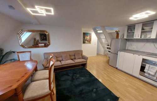 La Vita e Bella - Photo 6