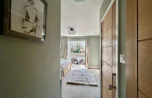 Grand Idyllic Hideaway Home With Hot Tub, Sleeps 8 - Foto 25