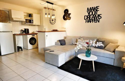 Le Cocoon Jasmin T2 RDC cosy avec jardin clos - Foto 13