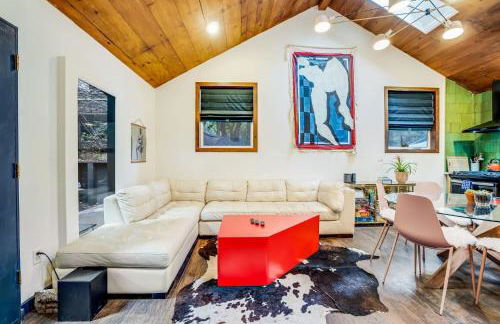 Artsy Retreat - Woodstove Grill and Patio - Foto 3