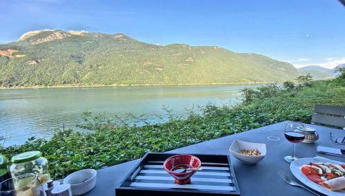 Maison Lacustre - Maison contemporaine avec vue panoramique sur le lac d'Annecy - Foto 1