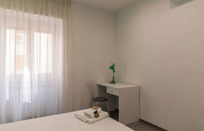 JOIVY Delightful 3-bed Flat with Balcony - Foto 9