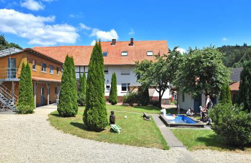 Holiday Farm Situated Next to the Kellerwald-edersee National Park With a Sunbathing Lawn - Foto 8