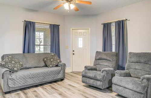 Nature Lovers Retreat By the High Trestle Trail! - Foto 5