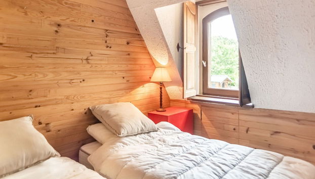 Lively Holiday Home With Private Pool - Foto 2, Habitación