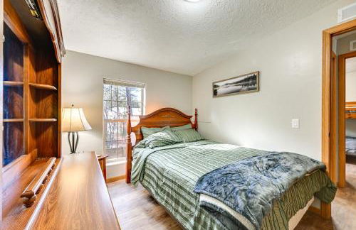 Fire Pit Family-Friendly Cabin in Gillett! - Foto 17