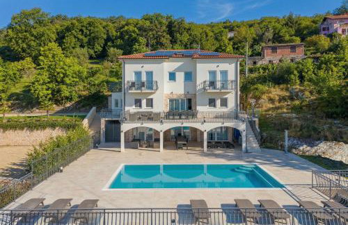 Villa Esarjo with Heated Pool and Sea View - Foto 70