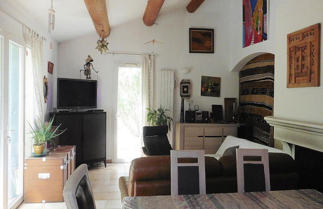 Cozy Vacation House With Pool, Vernegues - Foto 8