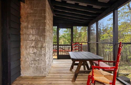 Cabin w Fireplace Fire Pit Grill & Games - Foto 34