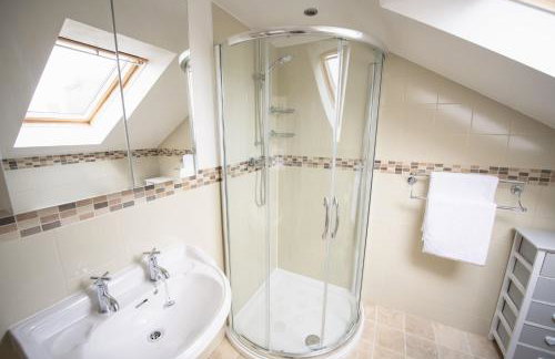 Winsbury Cottage - Photo 18