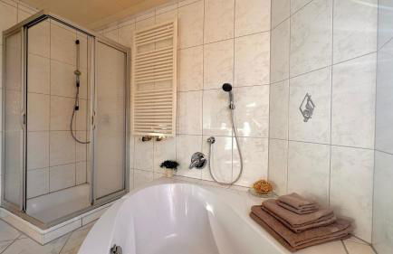 Ferienwohnung Regina mit traumhafter Aussicht - Foto 12