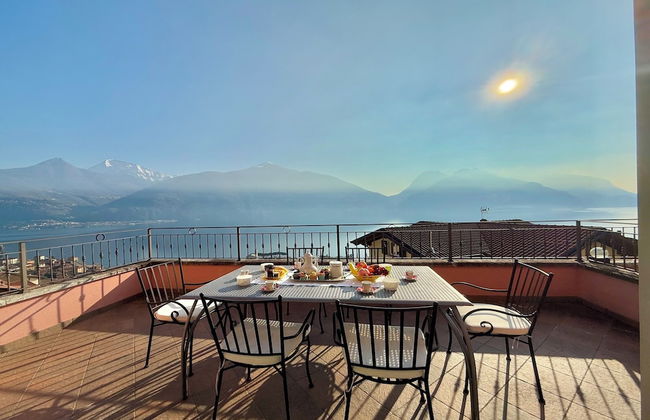 Mastena Elegante - Foto 1