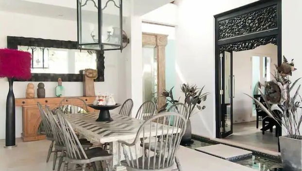 Villa Kukka Seminyak - Foto 5, Servicio de comidas en la habitación