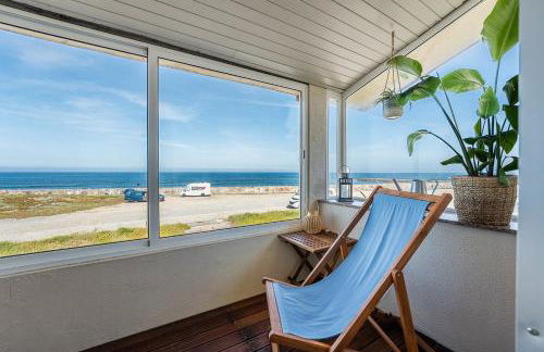 Charming Beachside Escape - Foto 1