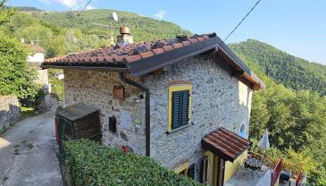 Deliziosa Casetta Sull'Appennino Toscano - Foto 1