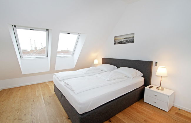 Christiano Apartments - Photo 28