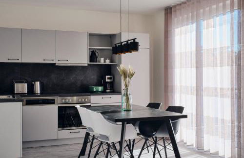 Apartment A13 "Balkon, 2 Schlafzimmer & 2 Bäder inklusive Nutzung der Wellness- und Aktivbereiche" im "Pine Hill Resort" - Foto 1