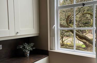 The Mulberry Apartment at Langford Hall - Photo 3