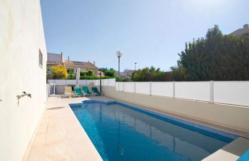 Vila Alonzo - Foto 27