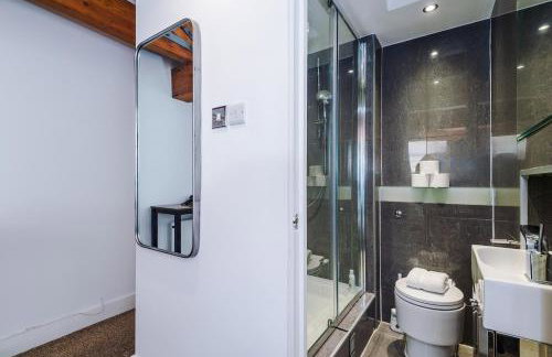 Central MCR 2BR 2BA, Parking, WiFi, Full Kitchen - Foto 6