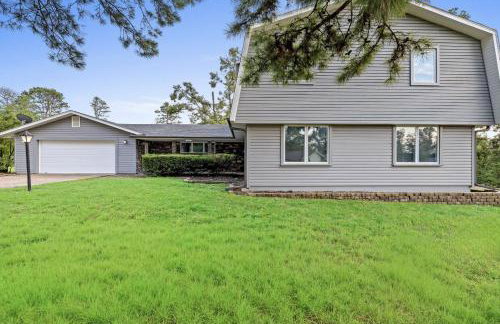 Lake Retreat Hot Tub Game Room Grill - Foto 50