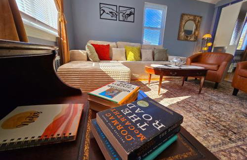 Charming Stay - Perfect for Groups, FREE Parking, 3 Beds - Foto 1