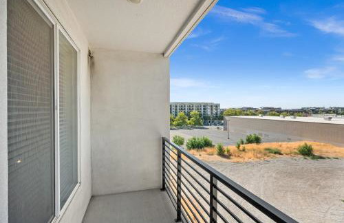 Modern Downtown 2BR 2BA Near Delta Center with Fire Pit BBQ and City Views - Photo 38