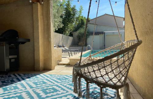 La maison en couleurs 3 étoiles, du calme à 10 minutes d'Avignon - Foto 14