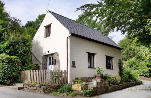 The Small Barn - Photo 27