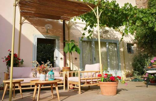 Sustainable Farmhouse In The Tuscan Countryside - Foto 1