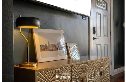 The Royal Treatment - Photo 9