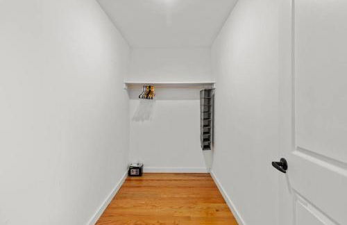 Luxury Gated home near NYC and EWR with free Parking - Foto 26