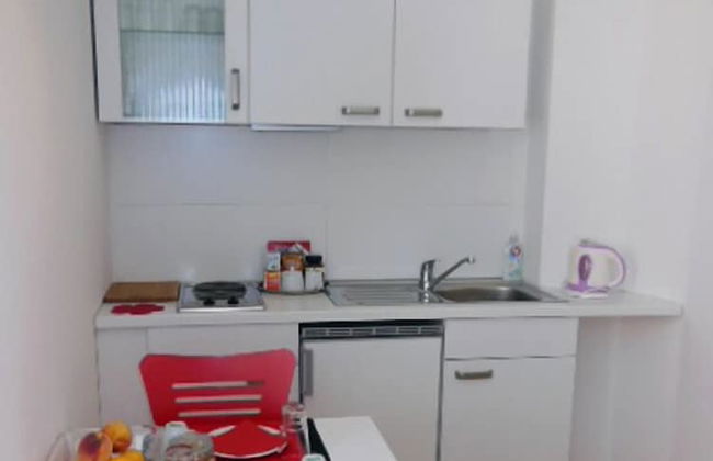 AI Apartments - Photo 38