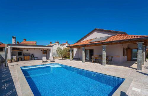 Villa Ingrid in Buzet - Haus für 6 Personen - Foto 4