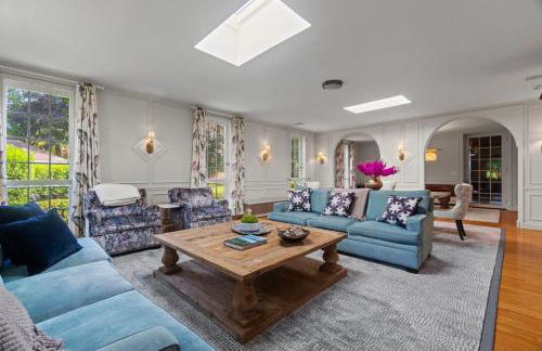 Private Resort Mansion with Pool - Foto 12