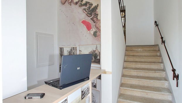 Mostrador de check-in y check-out