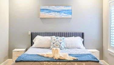 3br,3ba home near Downtown and Airport, Walk to the Stadium - Foto 3