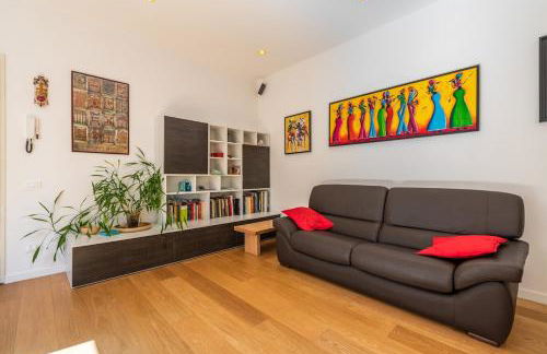 Spacious and bright 2 BR apartment near Poetto - Foto 2