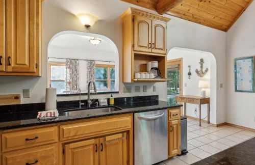 Top of the Hill Cabin by Simple Life Rental - Foto 11