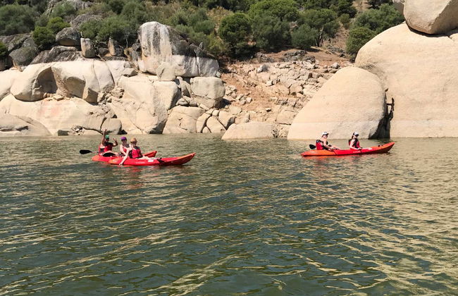 Tour en kayak por el embalse de Alcántara - Foto 3