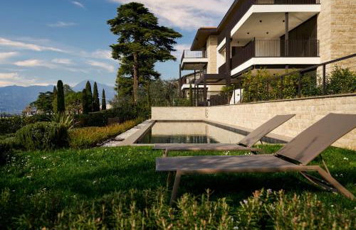 SalvatoreHomes - Luxurious Dreamview Waterfront Apartment in Torri del Benaco with Pool - Casa Azura - a 5 Star Luxury Collection at Lake Garda - Foto 42