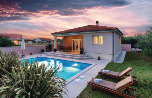 Awesome Home In Pula With Wifi - Foto 1