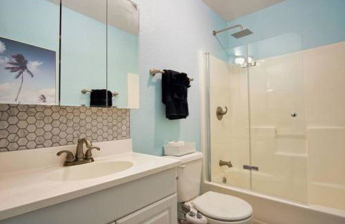 Seabreeze Sueños ※ Surfside Abode a Walk to Beach - Foto 31