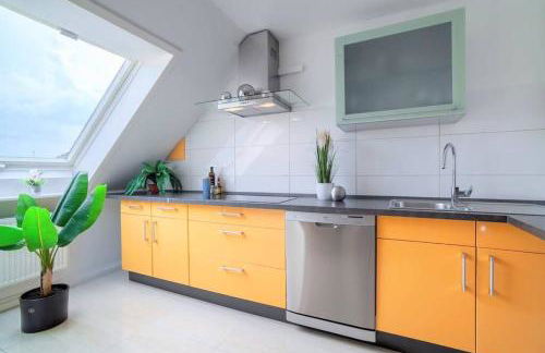 Top Equipped Netflix WLAN CentrO OLGA-Park - Foto 2