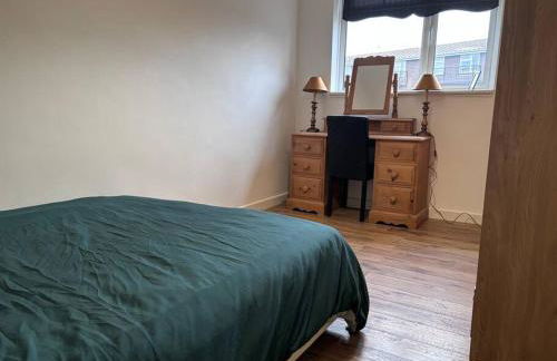 Spacious 2-bed Apartment in Hornchurch - Foto 23