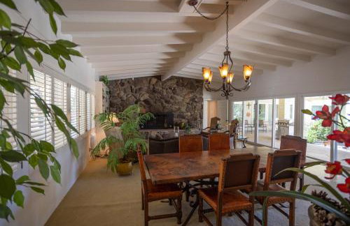 Poolside Splendor! Spacious De Anza Golf Club Home - Foto 4