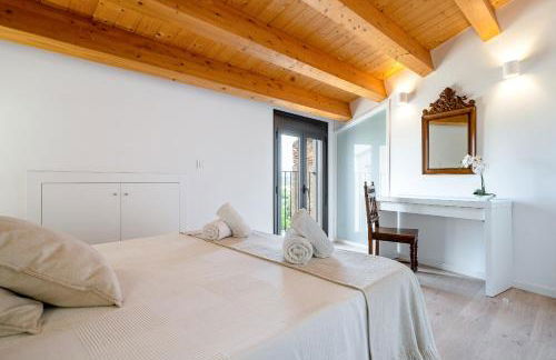 Hauzify I Apartaments Montblanc - Foto 16