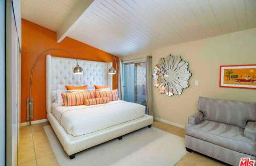 Mid-Century Krisel House with Salt Water Pool and Firepit - Foto 37