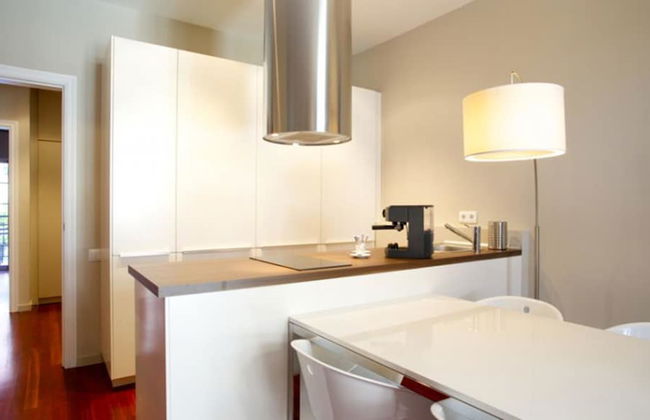 BarcelonaForRent Urban Town Suites - Photo 26