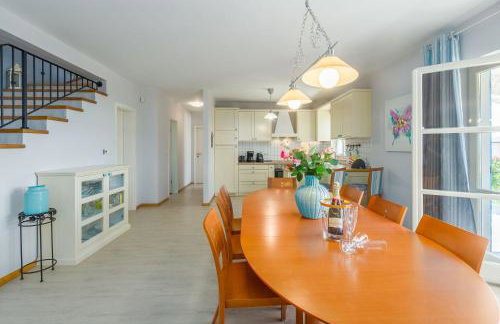 Mediterrane Steinvilla mit beheiztem Privatpool, aromatischen Mittelmeerpflanzen - Foto 11